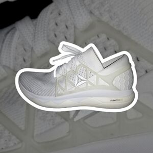 (NWOT) REEBOK® Floatride Run ULTK Men's Running Shoes (Size 10) - White Steel